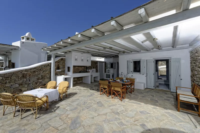 Villa Lucia :: frame 10
