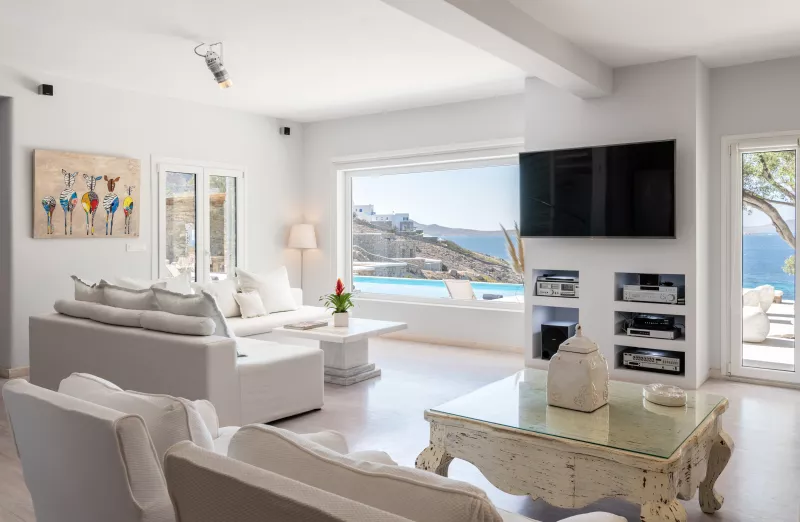 VILLA DELOXENIA :: frame 10