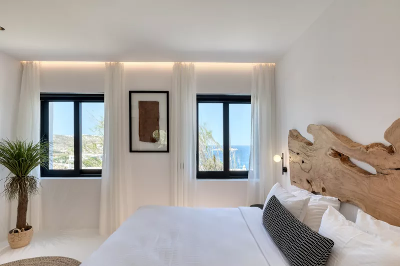 Black villa - Mykonos Town