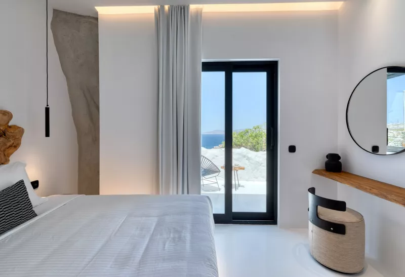 Black villa - Psarou :: frame 8