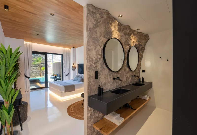 Black Villa - Ftelia :: frame 3