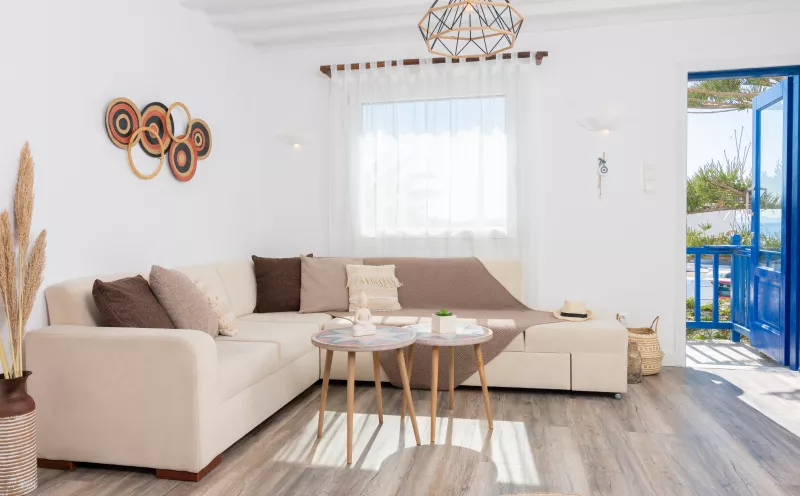 Mykonos town/ LOFT :: frame 2
