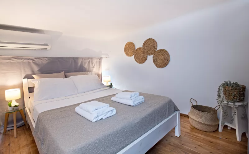 Mykonos town/ Maisonette II :: frame 21