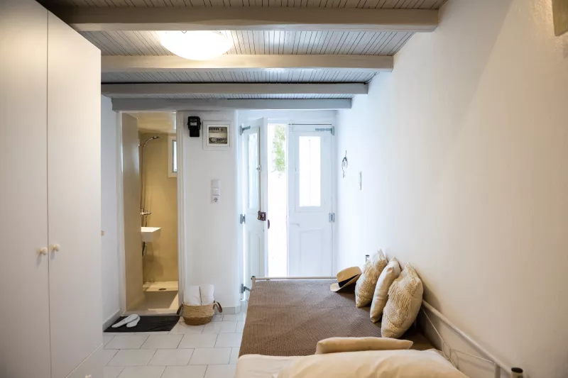 Mykonos town/ Maisonette II :: frame 23