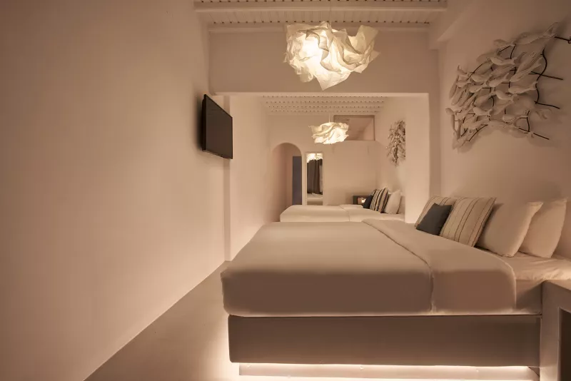 Mykonos town/ SUITE LAKKA :: frame 2