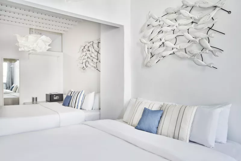 Mykonos town/ SUITE LAKKA :: frame 3