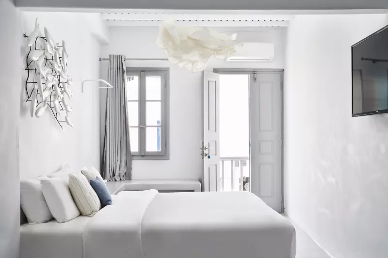 Mykonos town/ SUITE LAKKA :: frame 10