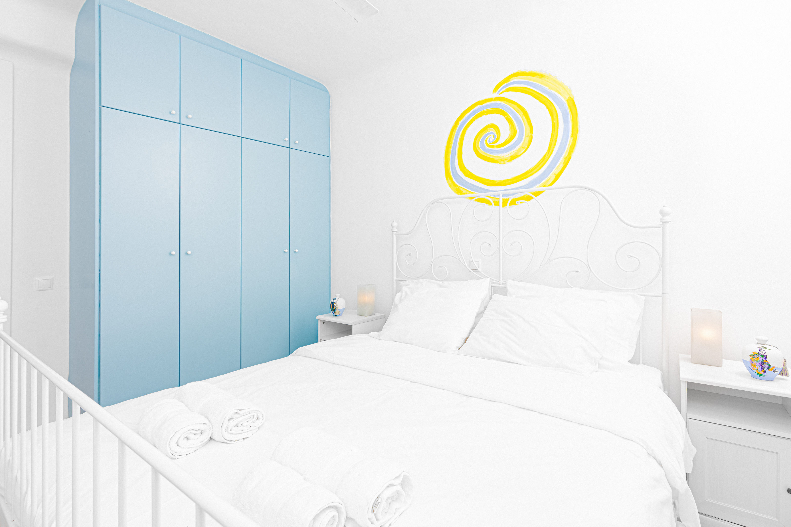 Gallery thumbnail 12