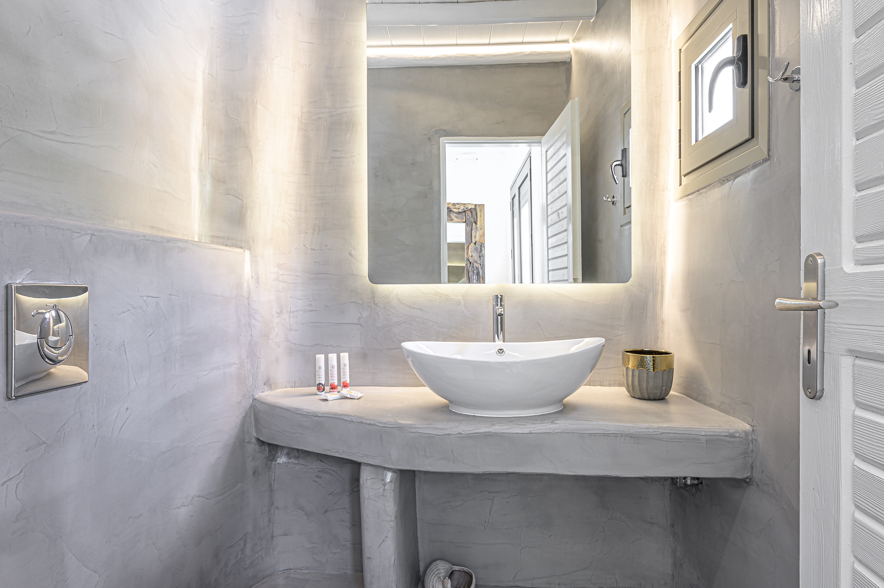 Gallery thumbnail 10