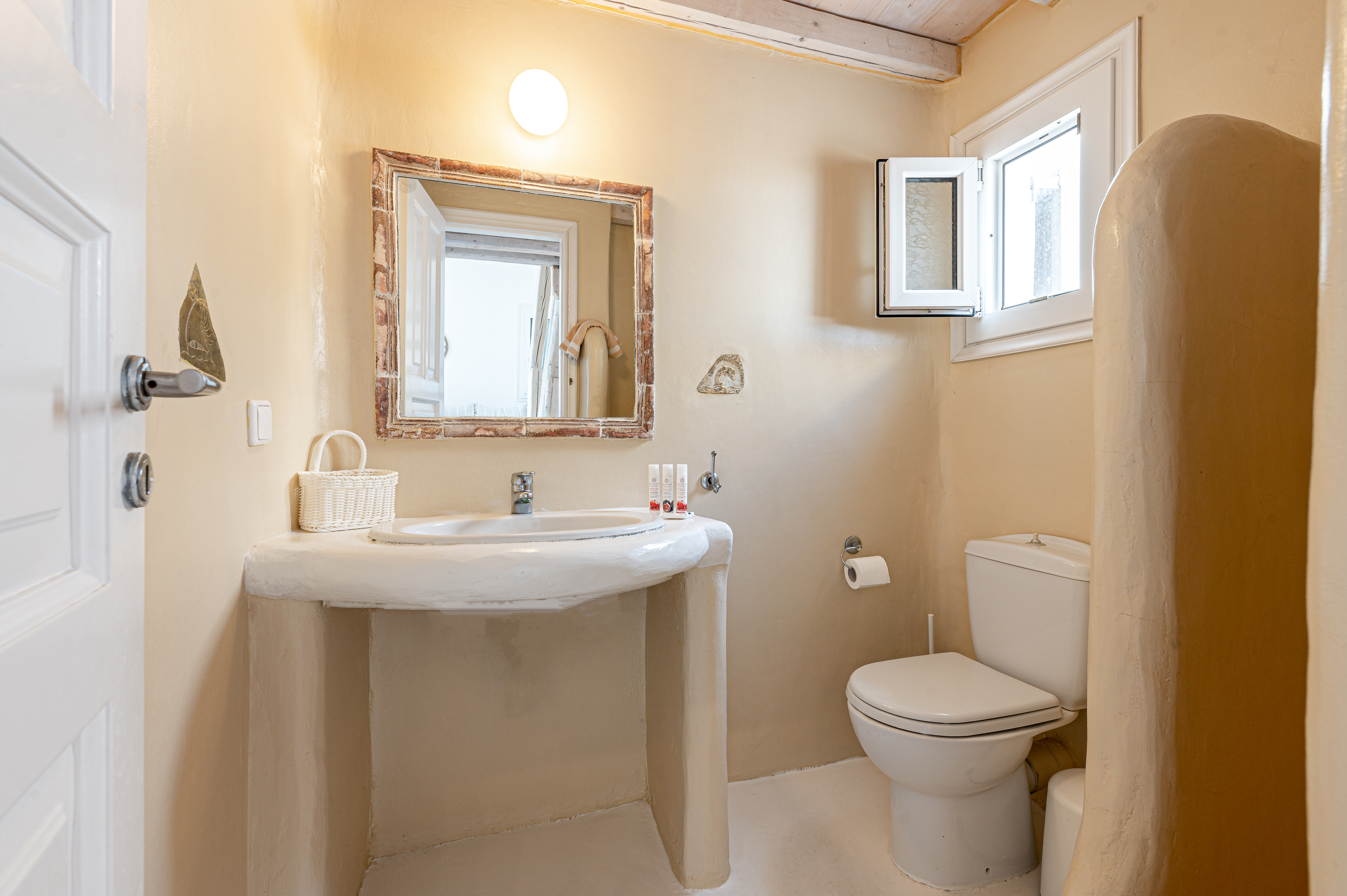 Gallery thumbnail 13