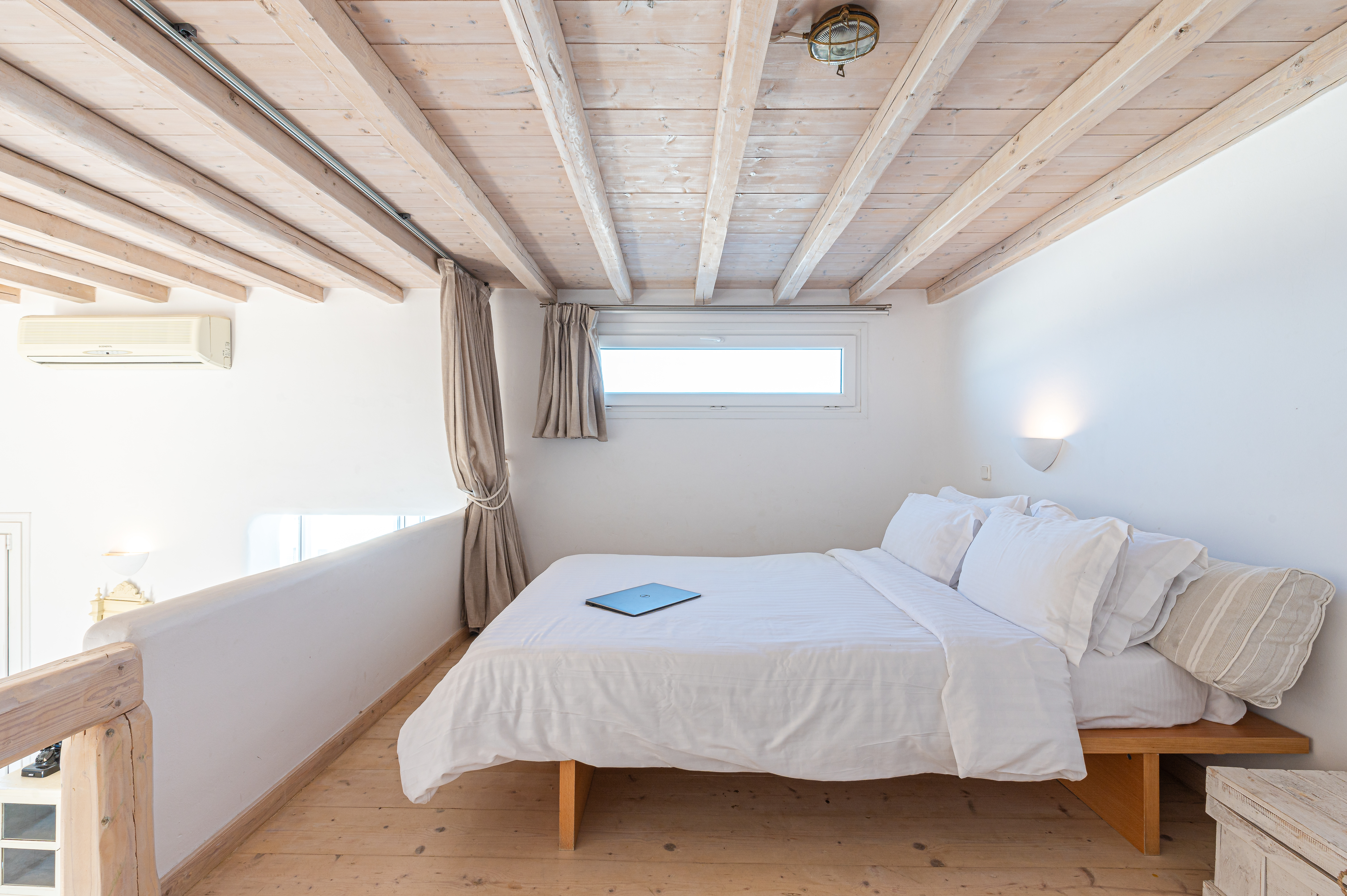 Gallery thumbnail 14