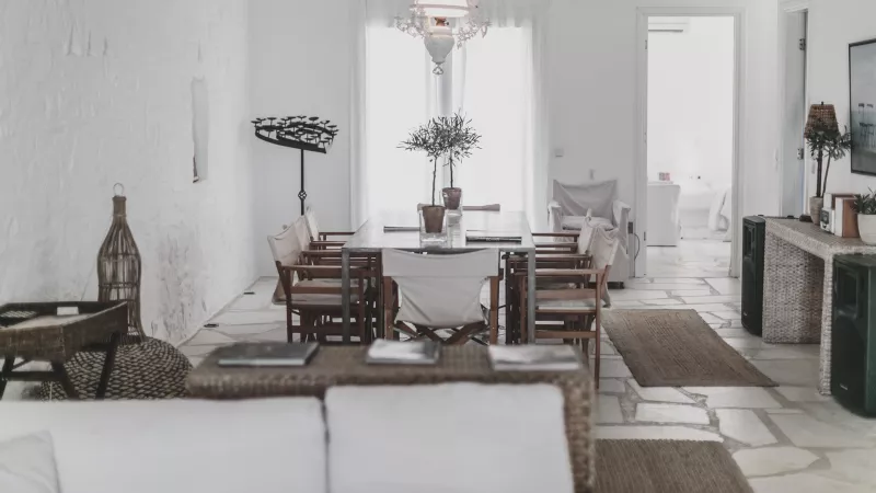 Villa Olivine :: frame 14