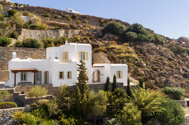 Villa Aphrodite :: frame 3
